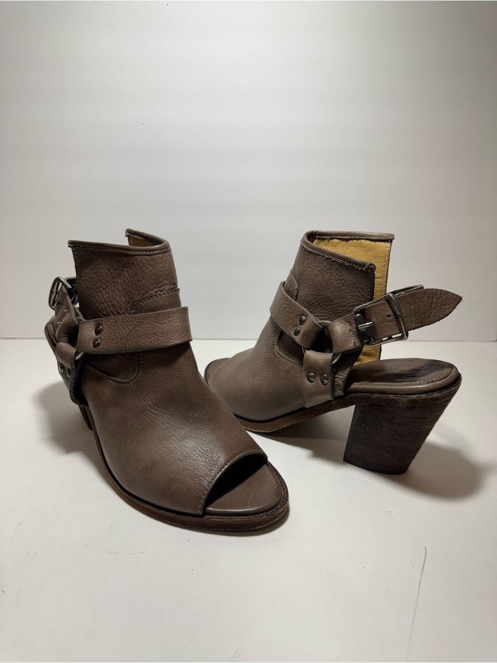 Frye Izzy Harness Sling Ankle Booties Women's 9.5 Western  Boho Mule